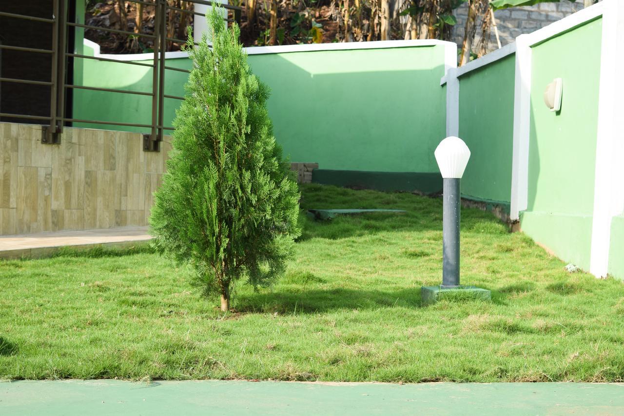 3A'S Guest House Oko Sombo Exterior foto