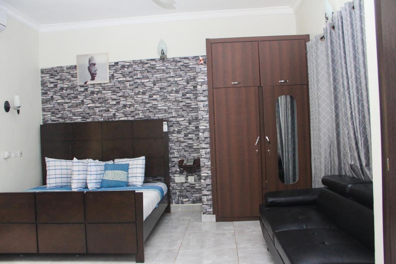 3A'S Guest House Oko Sombo Exterior foto